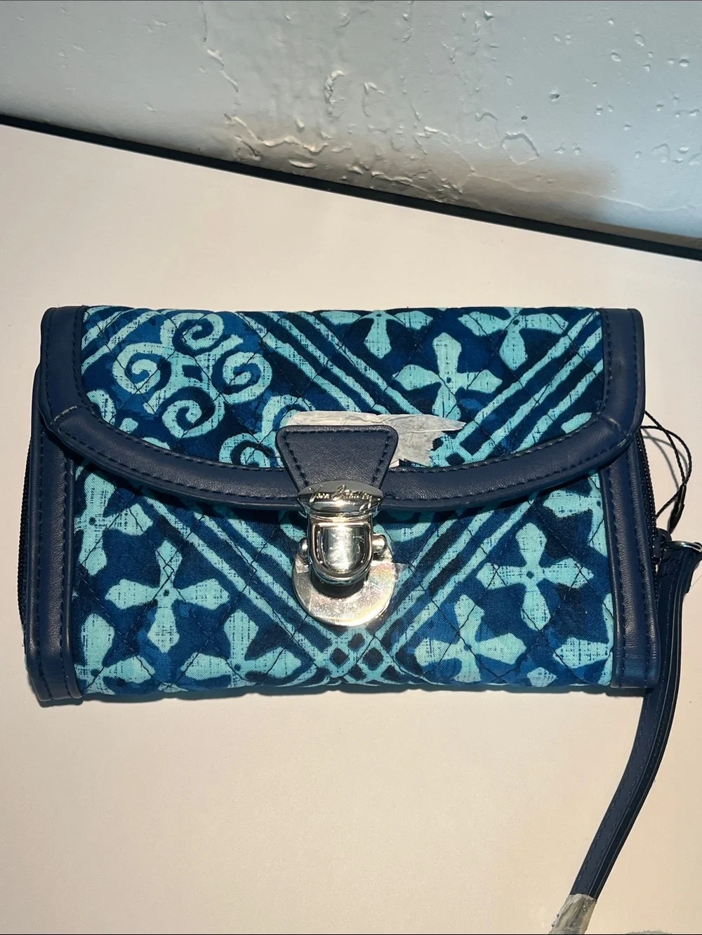Vera Bradley Blue Patterned Wristlet Clutch with Teal Accents